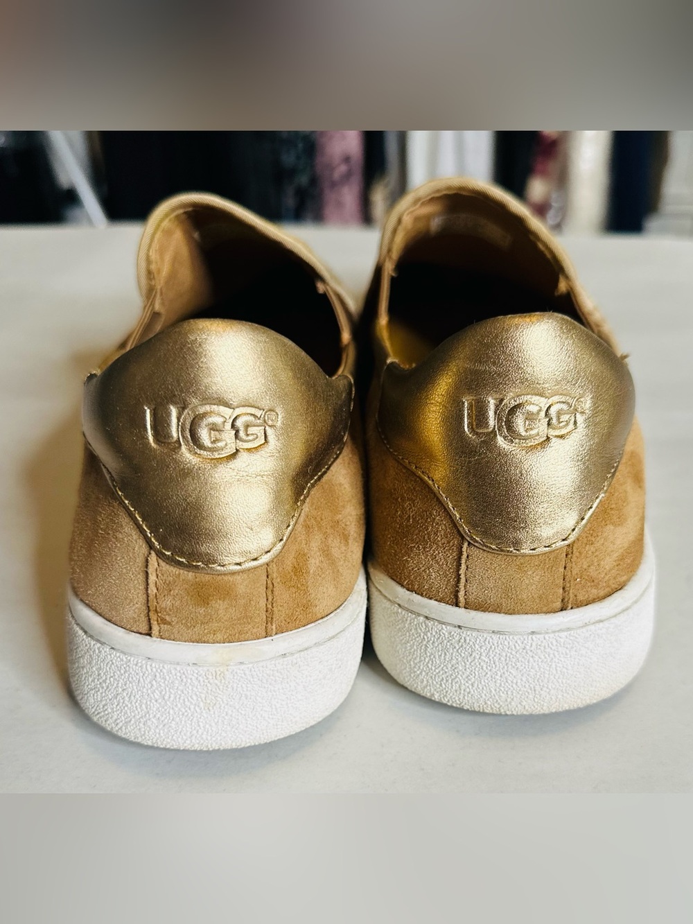 UGG Tan Suede Slip-On Sneakers Women’s Size 12 - Picture 7 of 7